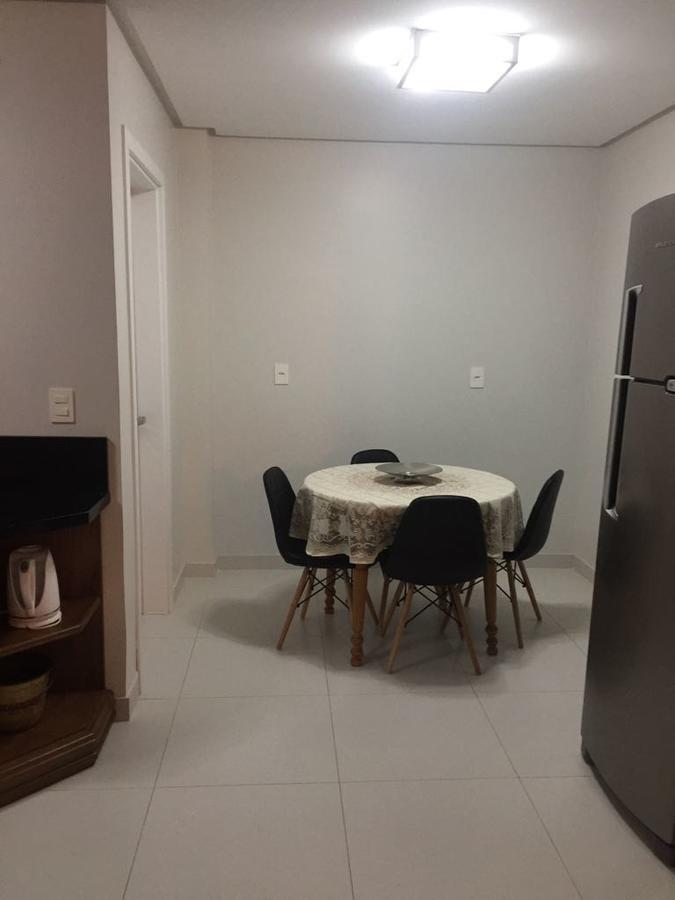 Apto Lindo E Novo No Centro Gramado Exteriör bild